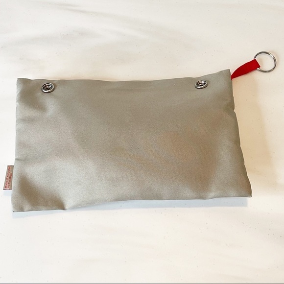 Swiss Travel Flight Toiletry Bag Kit - Picture 6 of 11